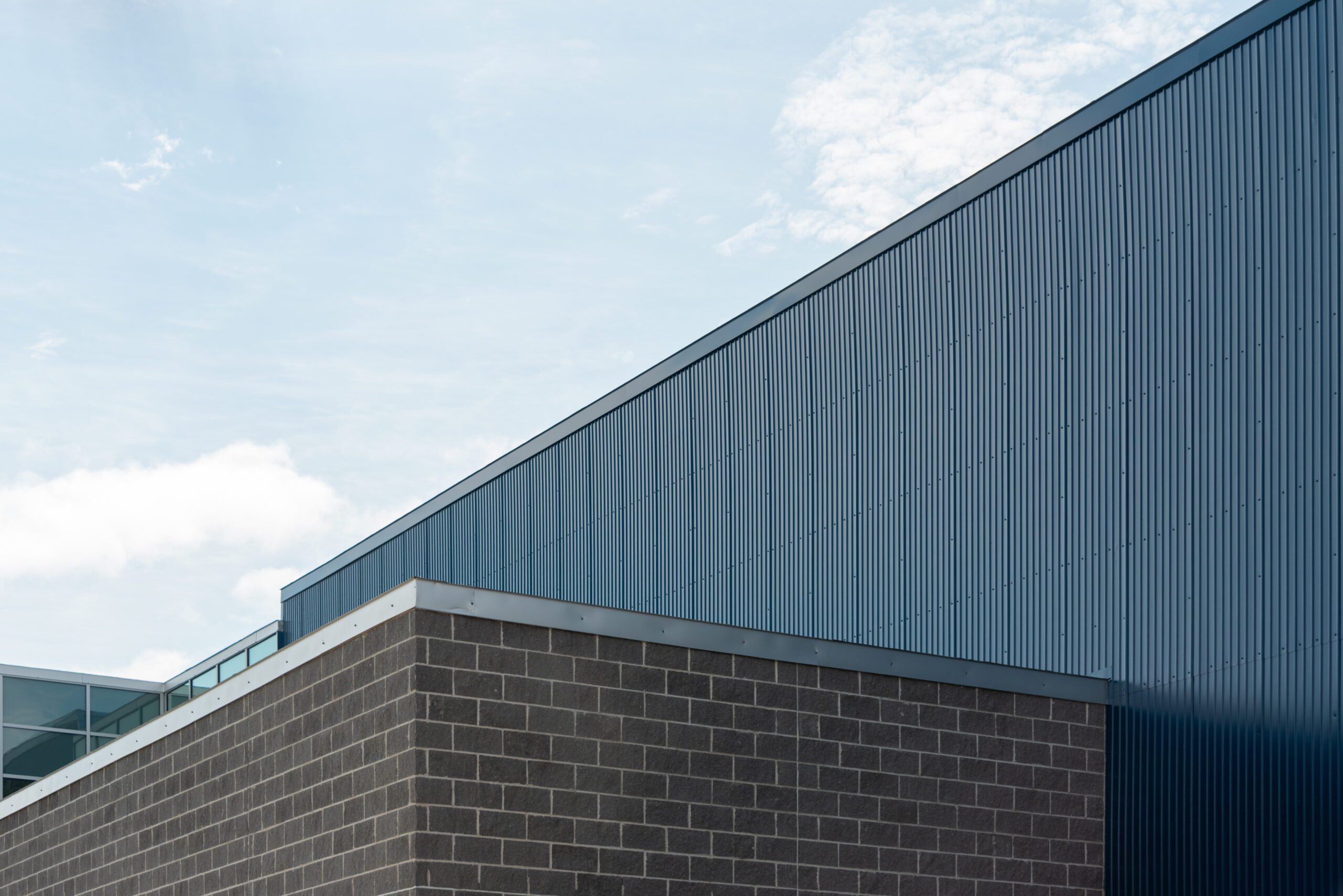 insulated roofing contractors